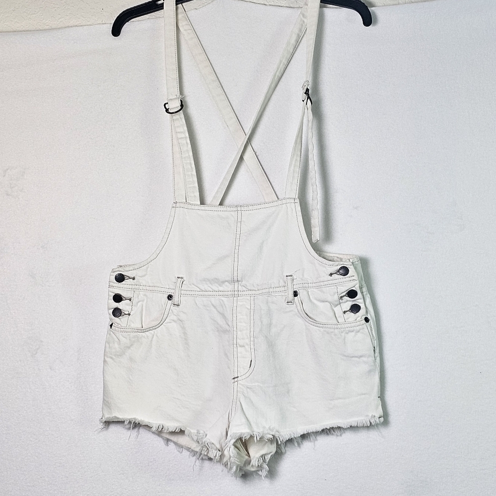 We The Free by Free People White Denim Shortalls Overalls Sz 26